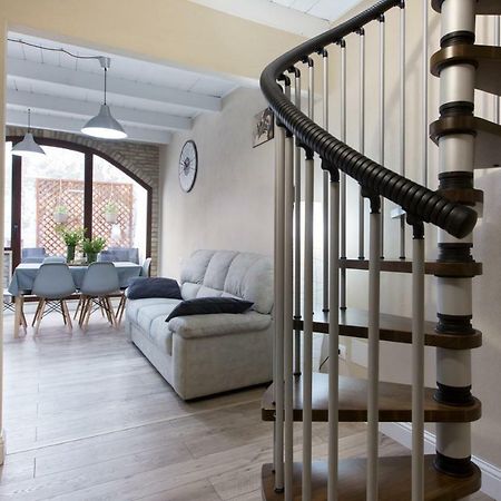 White House Apartment Cagliari Bagian luar foto